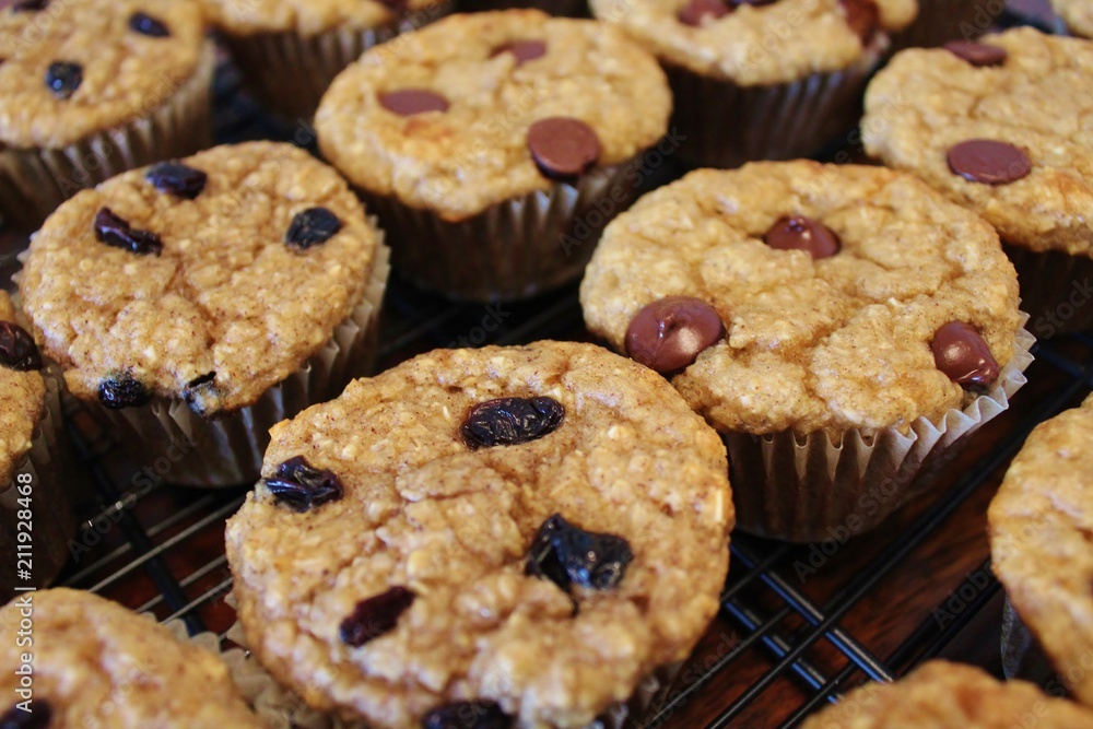 Chocolate chip raisin muffins Chocolate chip raisin muffins