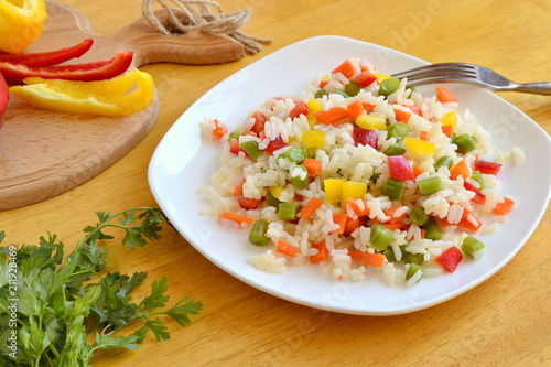 Steamed rice with vegetables
