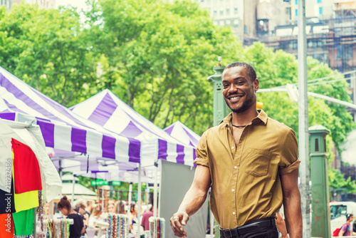 Fotografie Summer Street Fair and Flea Market in New York