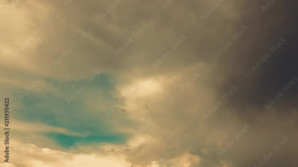 blue sunny sky timlamps with moving clouds blue sunny sky timlamps with moving clouds