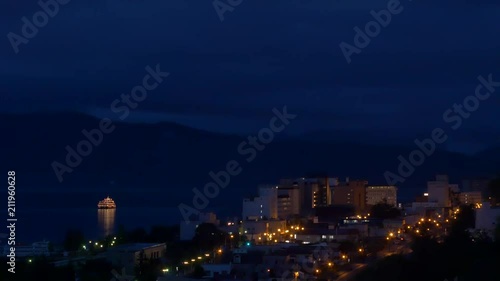 Wallpaper Mural 洞爺湖温泉　夜景 Torontodigital.ca