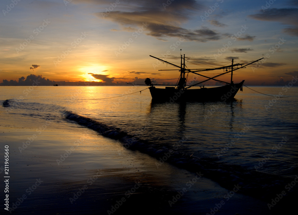 Fishing boats at sunrise - Kui Buri, South Thailand 