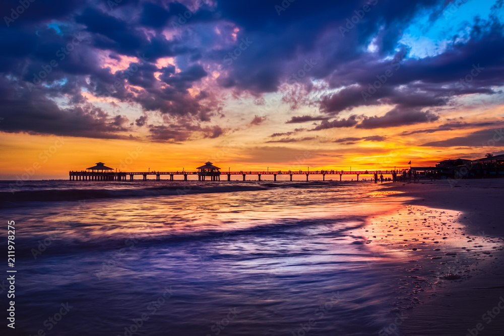 Fototapeta premium Fort Myers Beach Pier