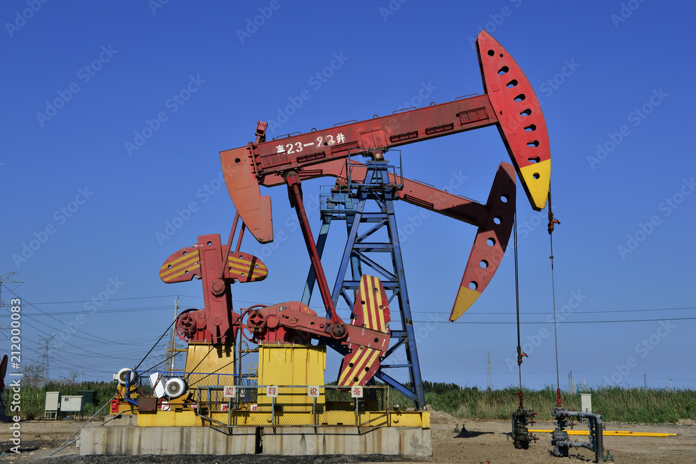 The oil pump The oil pump