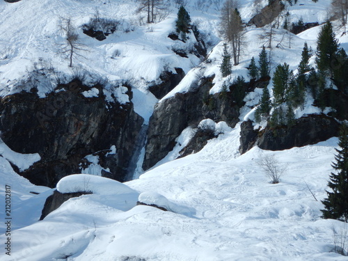 Wallpaper Mural beautiful skitouring day at grossvenediger in austria Torontodigital.ca