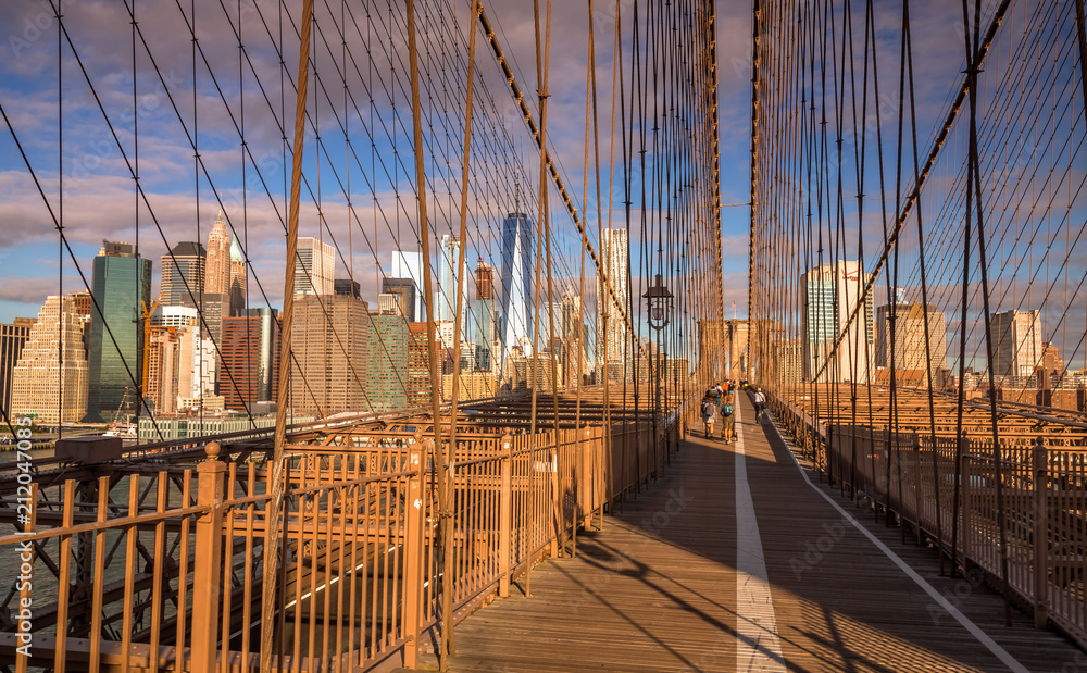 Obraz premium View from the Brooklyn Bridge at Sunrise
