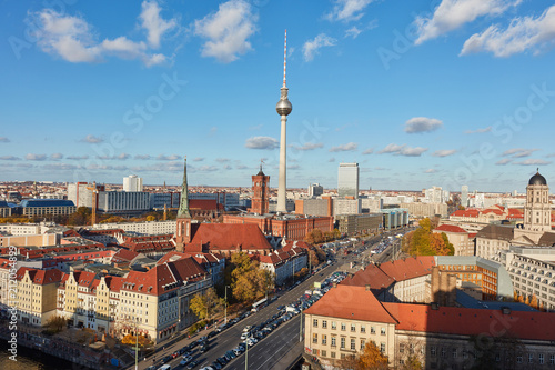 Fernsehturm in Berlin City mit Skyline