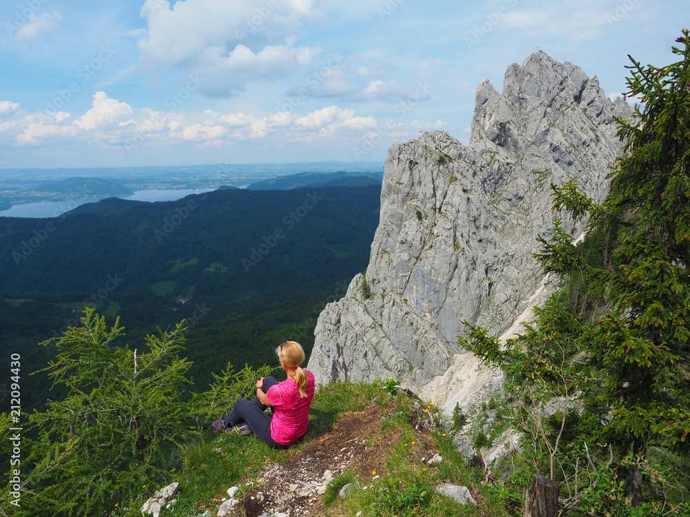 Naklejka premium Herrlicher Ausblick über dem Attersee