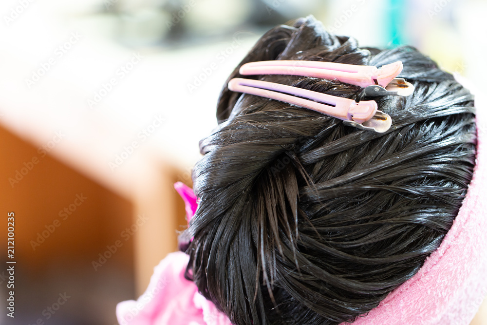 Φωτογραφία Background of Barber supplies, applying color cream at hair in salon