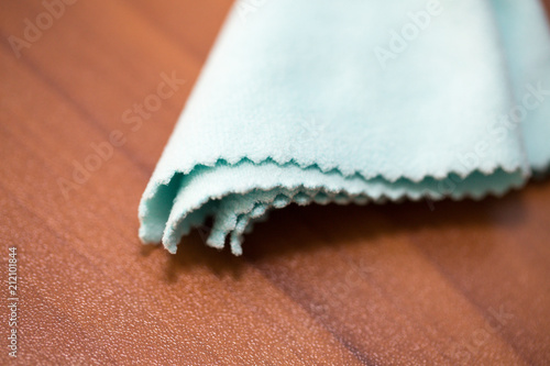 cloth for cleaning glasses