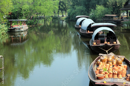 floating market thailand