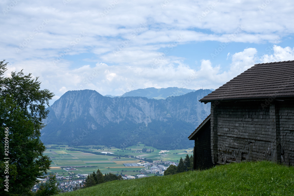 Hütte in den Schweizer Alpen