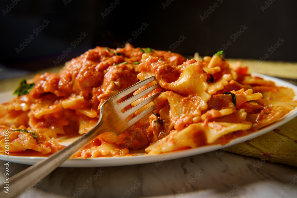 Farfalle alla Vodka Farfalle alla Vodka