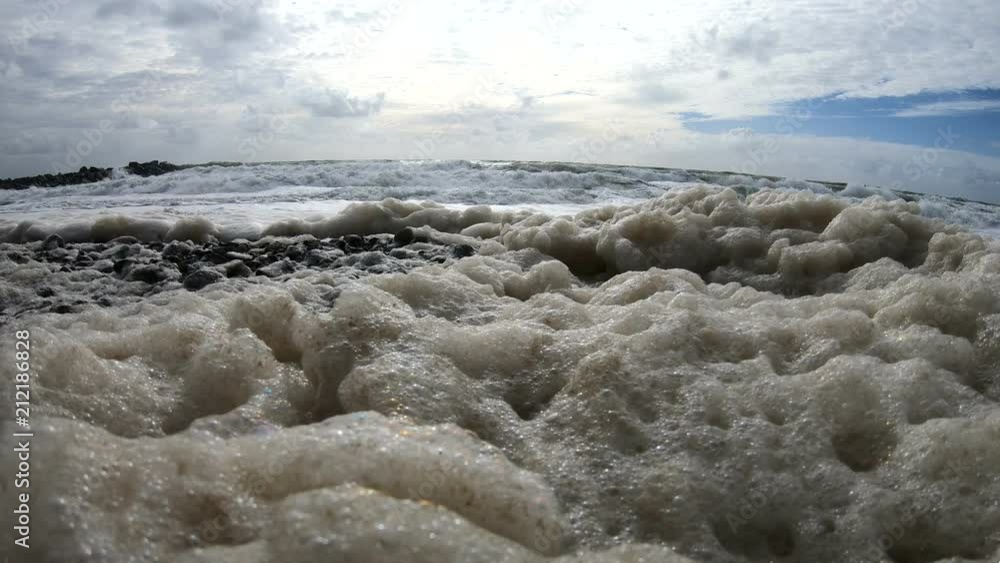 Schaumbildung an der dänischen Nordseeküste Schaumbildung an der dänischen Nordseeküste