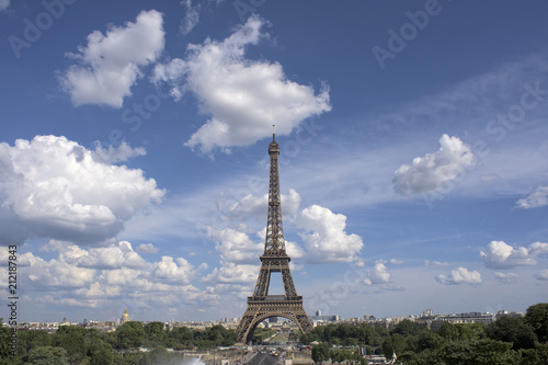 Tour Eiffel, Paris, France © Philophoto