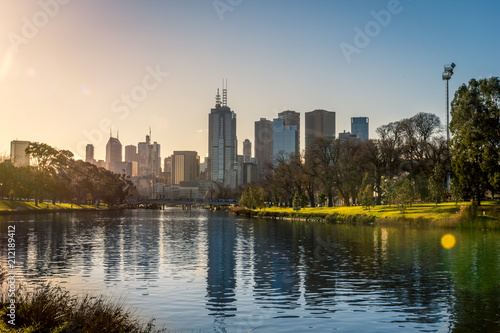 Fototapeta Naklejka Na Ścianę i Meble -  Melbourne City Skyline and Yarra River