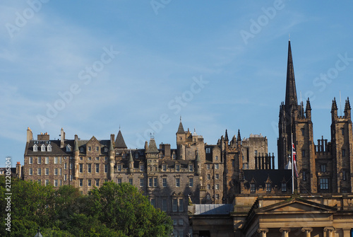 View of the city of Edinburgh © Claudio Divizia