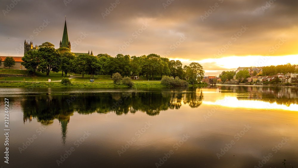 Obraz premium View of the Cathedral in Trondheim at sunrise. Norway