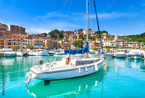 Mallorca Soller Hafen Stadt Küste Bucht Boote Spanien Mittelmeer Balearen Insel