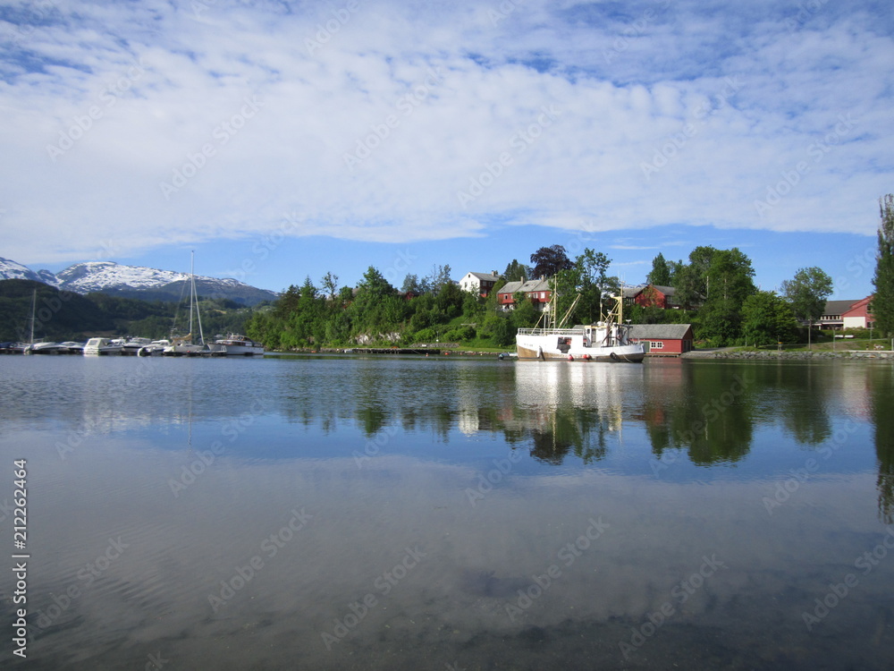 Fototapeta premium Hadanger fjord