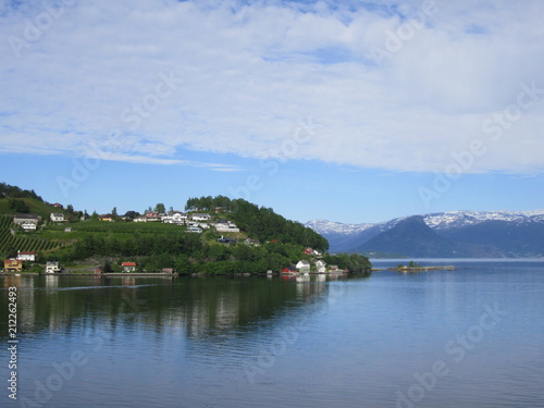 Fototapeta Naklejka Na Ścianę i Meble -  Hadanger fjord
