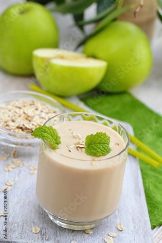 Milk shake with apples and oat