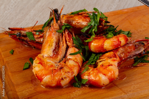 Grilled tiger prawns with herbs