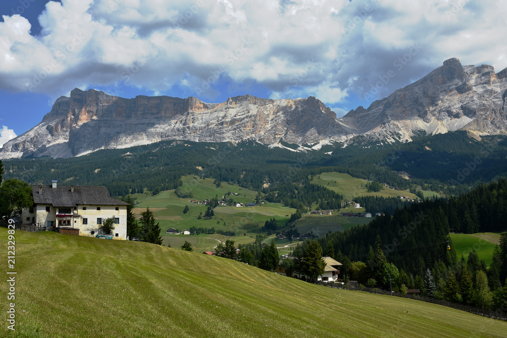 Kreuzkofelgruppe; Naturpark Fanes-Senes-Prags; Dolomiten; Suedtirol; Kreuzkofelgruppe; Naturpark Fanes-Senes-Prags; Dolomiten; Suedtirol;