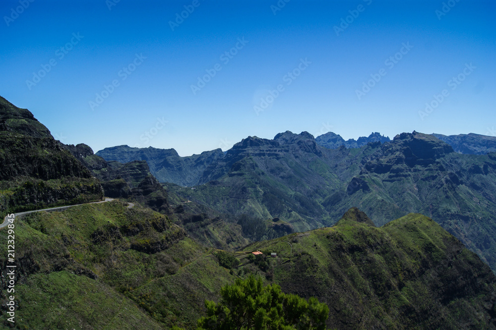 Fototapeta premium madeira mountains 7