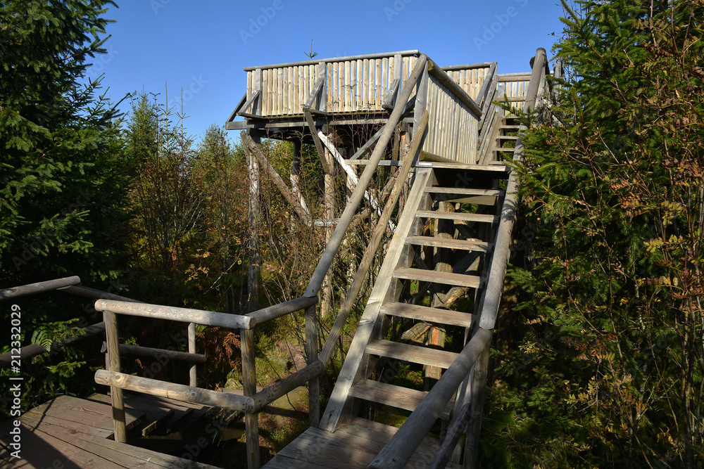 Lotharpfad im Schwarzwald; Aussichtskanzel; Baden Württemberg; Deutschland; Lotharpfad im Schwarzwald; Aussichtskanzel; Baden Württemberg; Deutschland;