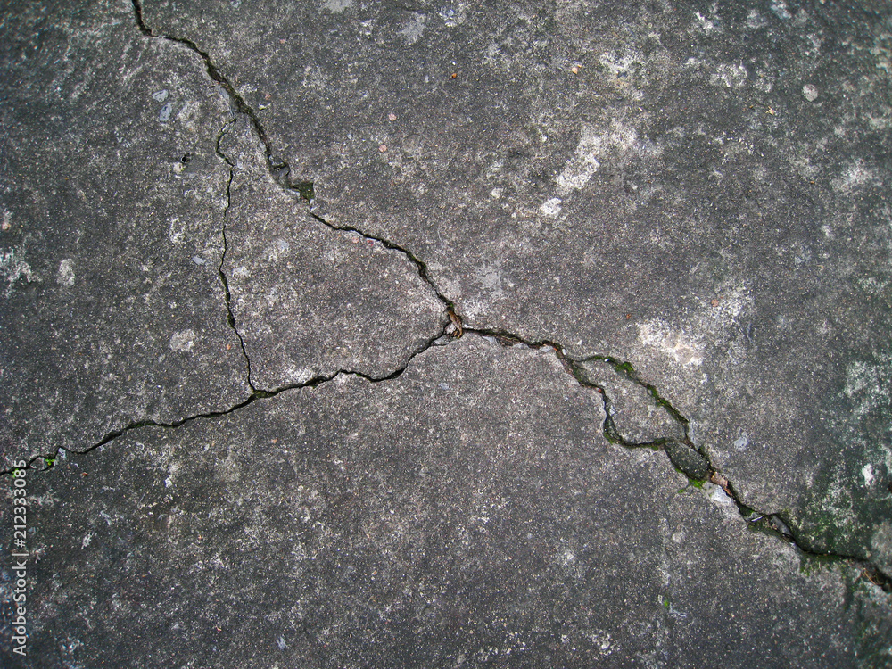 Obraz premium concrete crack on the floor.