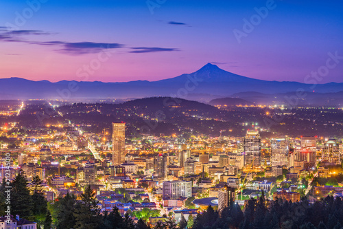 Portland, Oregon, USA downtown skyline at dawn with Mt. Hood.