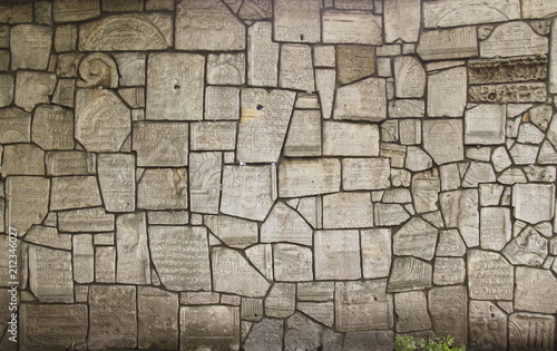 Mur du cimetière Juif à Cracovie, Pologne 