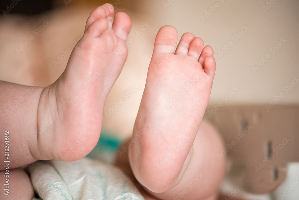 3 month old sales baby foot size