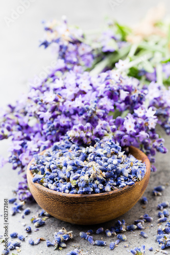 Fototapeta Naklejka Na Ścianę i Meble -  Lavender flowers, bouquet on rustic background, overhead.