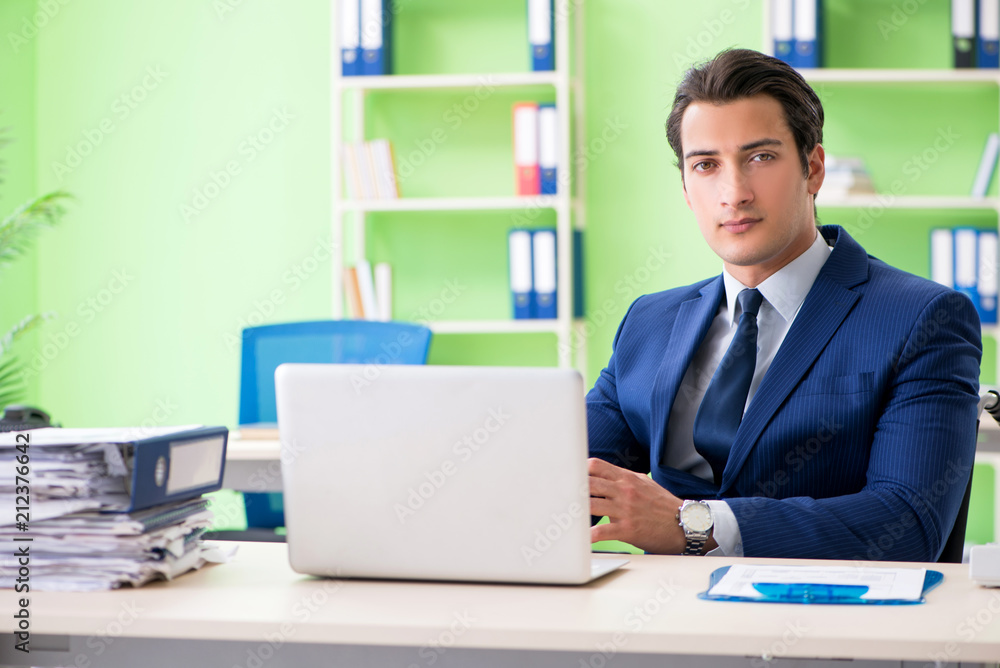 Businessman working in the office Businessman working in the office
