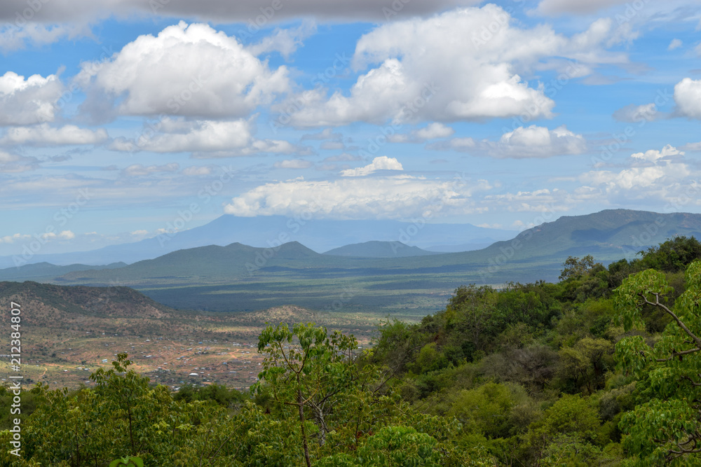 Obraz premium Mount Kilimanjaro seen from the top of Mount Ol Donyo Orok, Kenya
