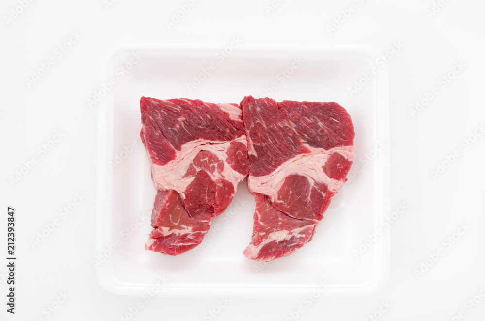 牛肩ロースステーキ（生肉）