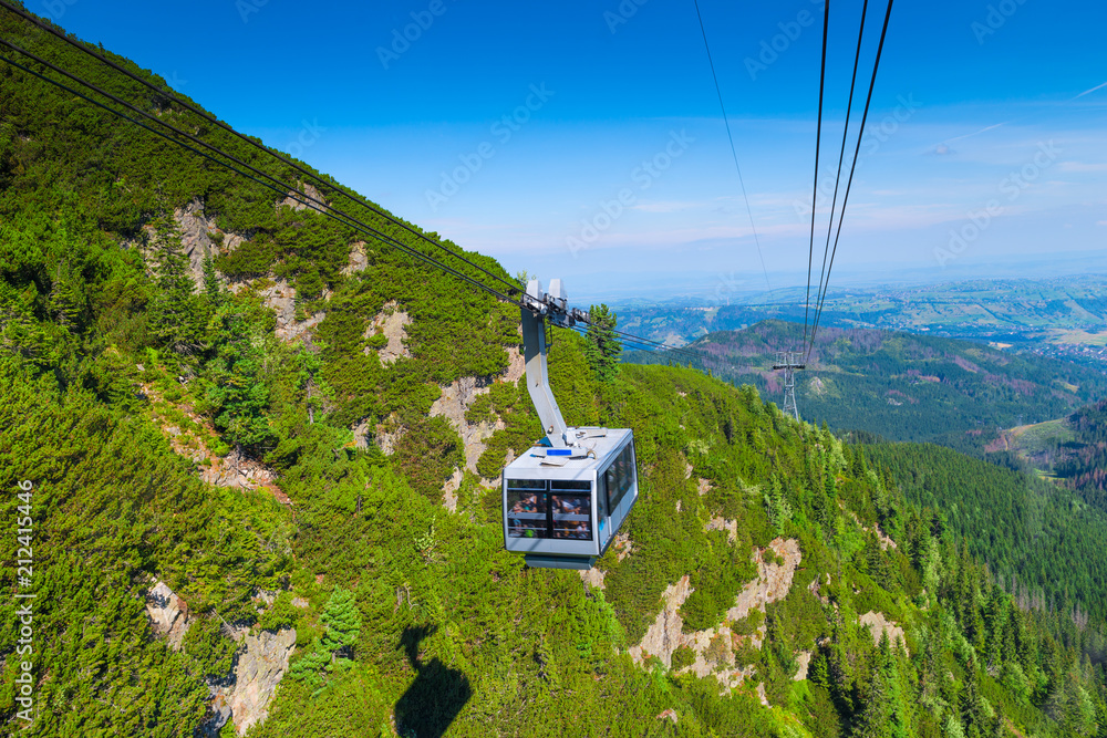 Obraz premium beautiful landscape cable car, climbing Kasprowy Wierch, Poland