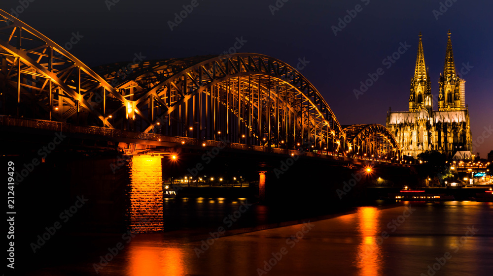 Fototapeta premium Brücke am Dom