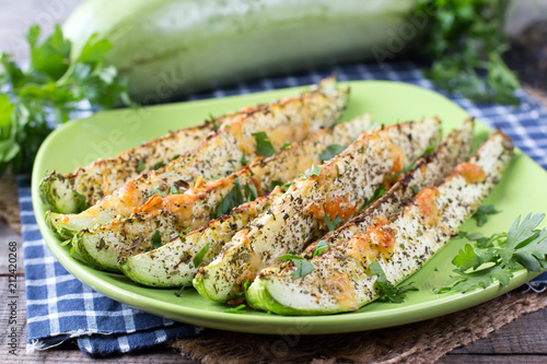 Baked zucchini with cheese