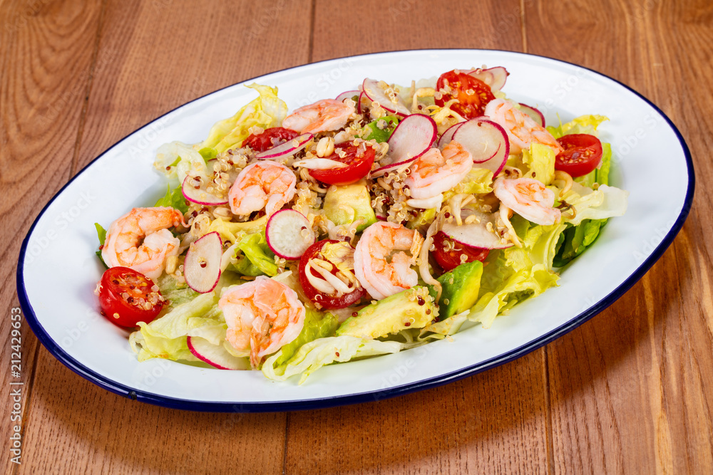 Salad with prawn