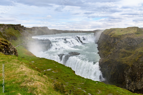 Fototapeta Naklejka Na Ścianę i Meble -  Gullfoss Waterfall - famous landmark in Iceland