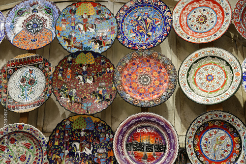 Bemalte Keramik, Teller als Andenken, Großer Basar oder Kapalı Çarşı, Beyazit, europäischer Teil, Istanbul, Türkei, Asien