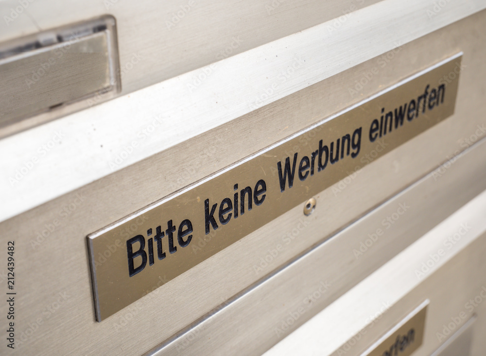 Bitte keine Werbung einwerfen! Stock Photo Adobe Stock