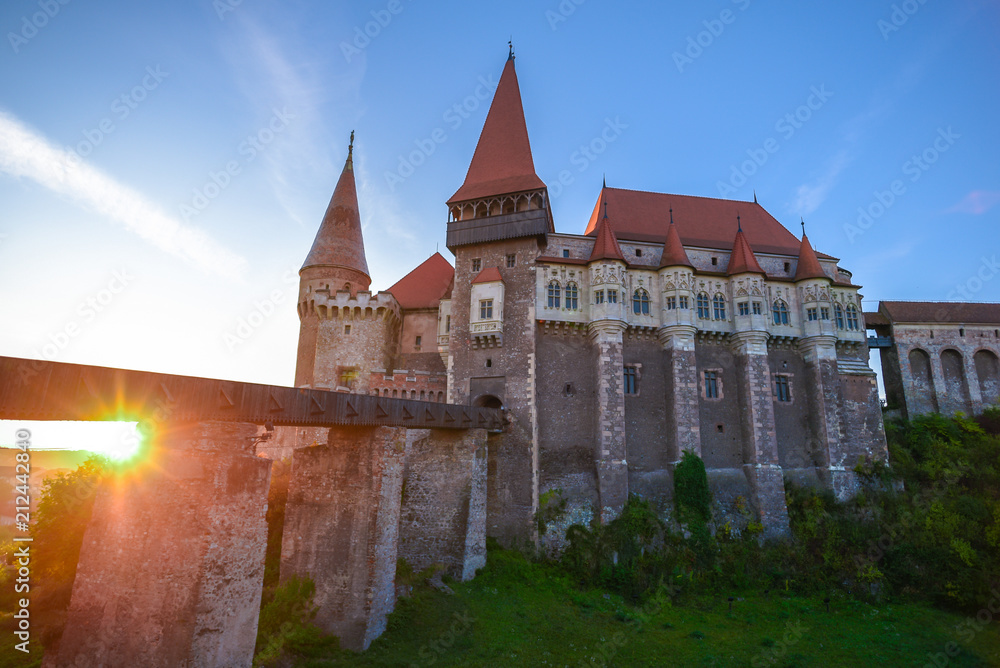 Obraz premium Old medieval castle Corvinesti, Romania