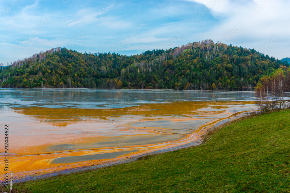 Obraz premium Pollution water from cooper mine