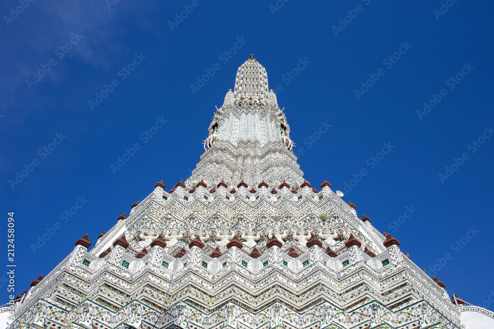 Buddhist temple (Wat Arun) in Bangkok, Thailand