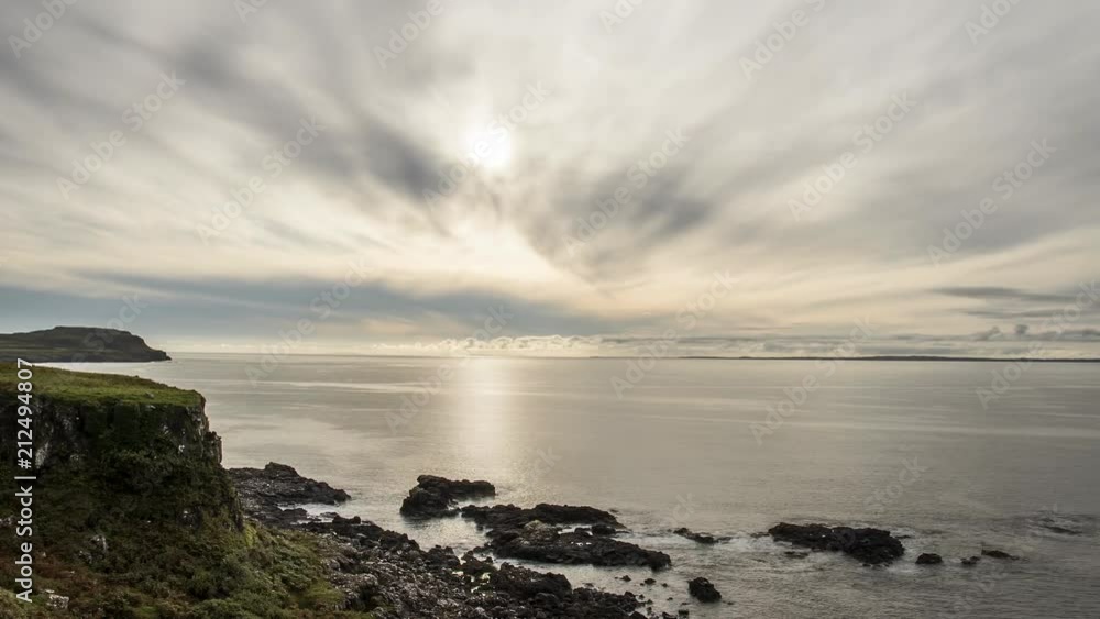 Timelapse de nuage sur une côte / Timelapse of clouds on the coast Timelapse de nuage sur une côte / Timelapse of clouds on the coast