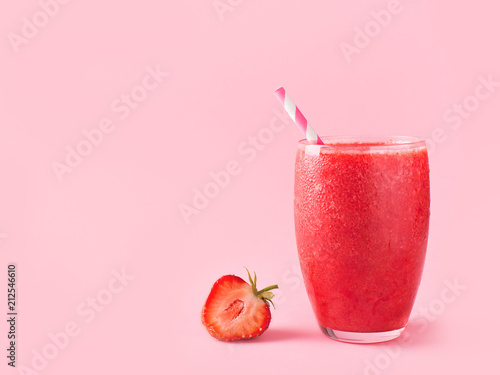 Strawberry smoothie and fresh raw berries
